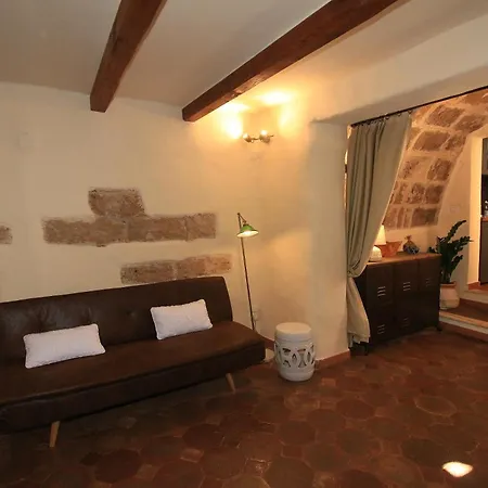 Debaix Bastioni Marco Polo 55 Appartamento